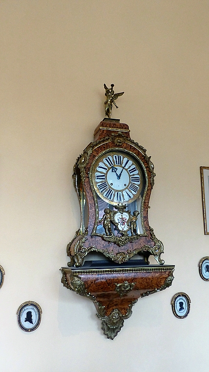 Uhr.jpg