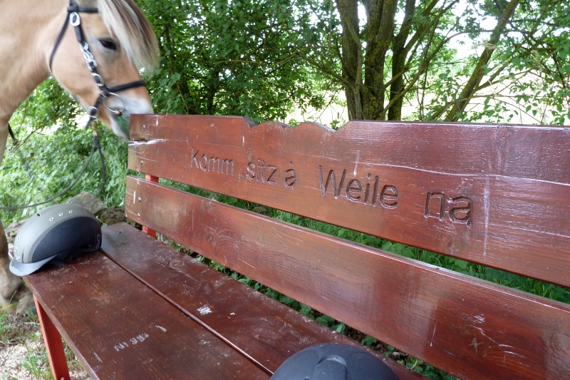 Sitzaweilena.jpg