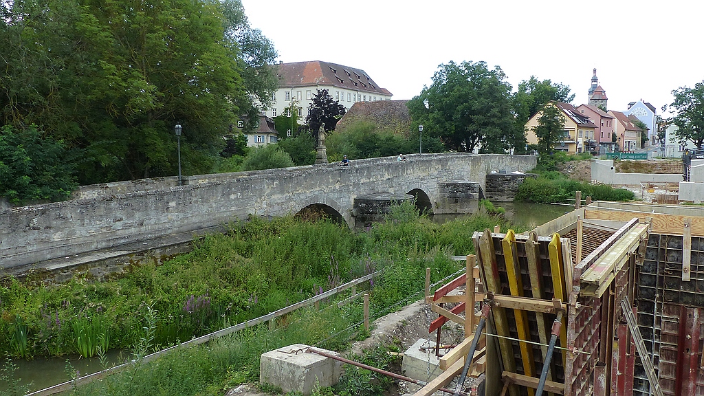 Alte Aischbrücke BJ um 1750.jpg