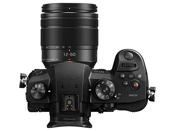 panasonic-lumix-GH5-FS12060E-top.jpg
