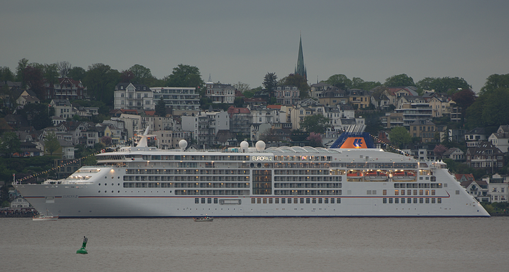 10_05_Hamburg_Taufe_MS Europa 2.jpg