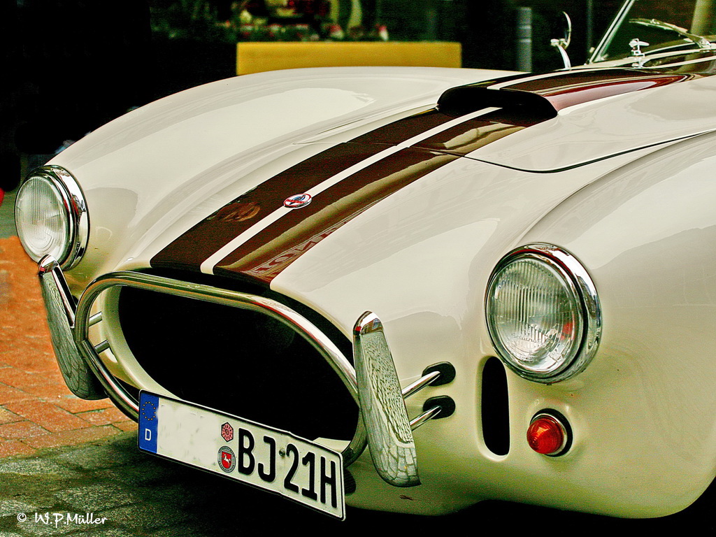 AC Cobra.JPG