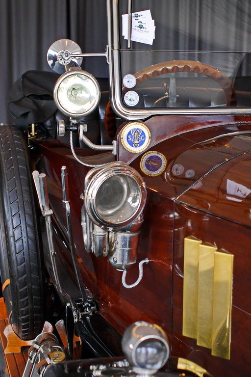 e Benz 8-20.JPG