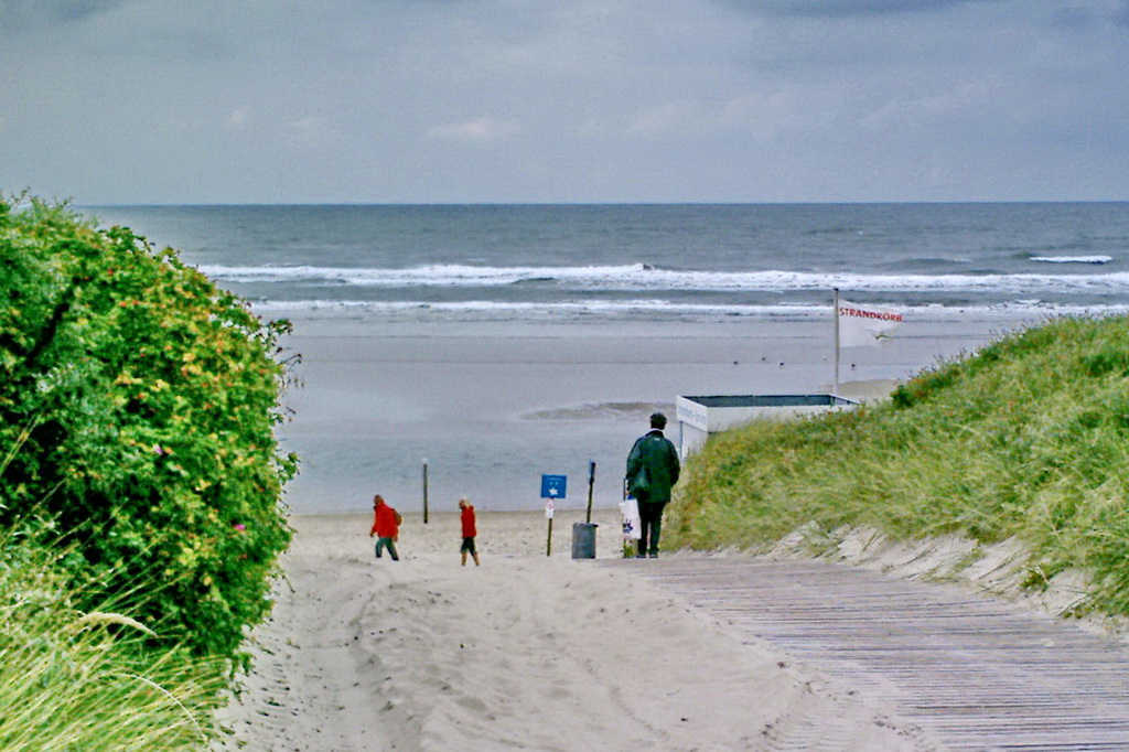 Zum Strand.JPG