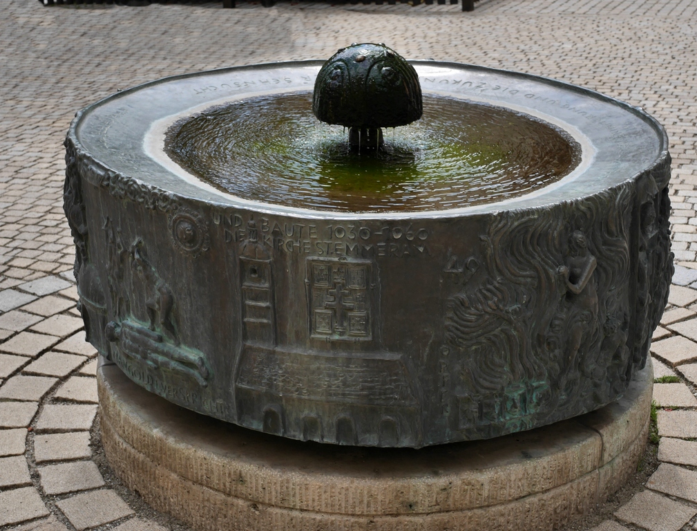 Mangoldbrunnen.jpg