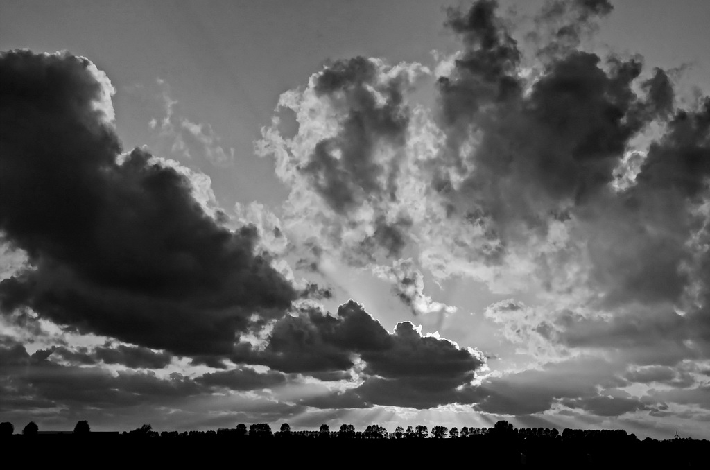 Der Himmel in Ostfriesland.JPG