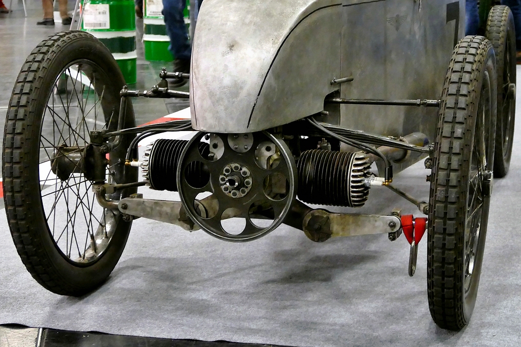 comp_P1000579a.jpg