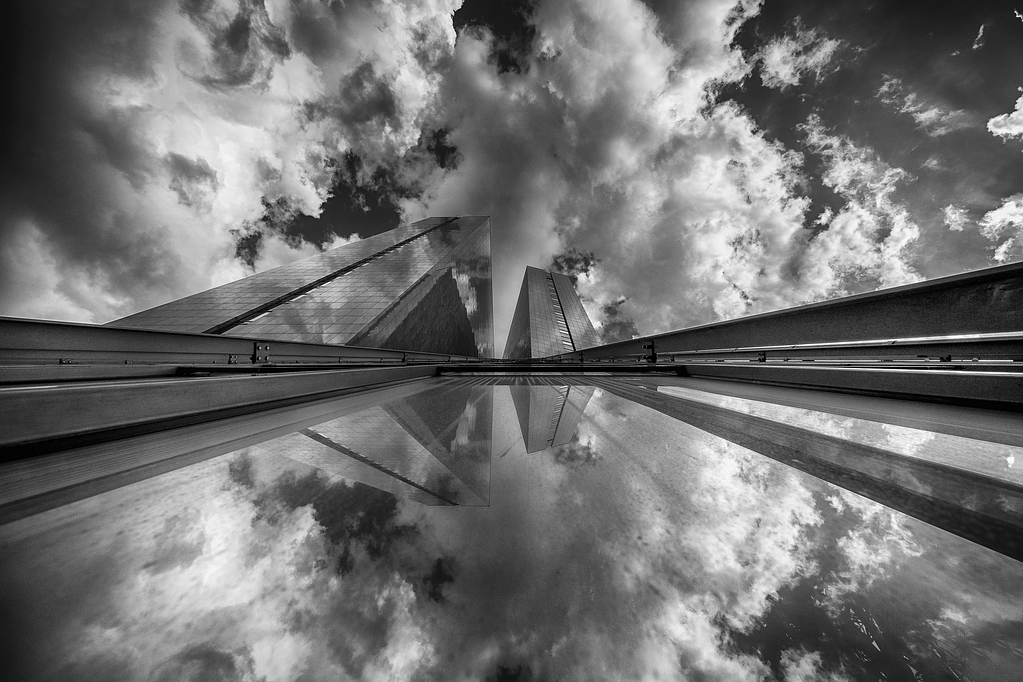 comp_Pyramide 11c SW Hohe Struktur hart (P1190822).jpg