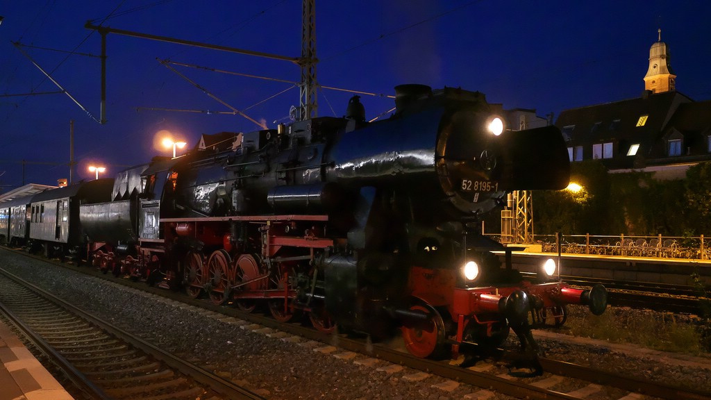 P1040373_R9.jpg