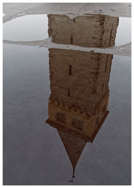 Spiegelung-Lindau_R2_1200px.jpg