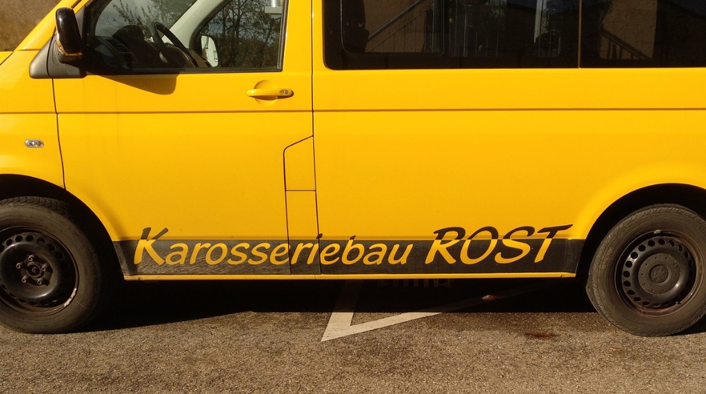 Karosseriebau_Rost_1200px.jpg
