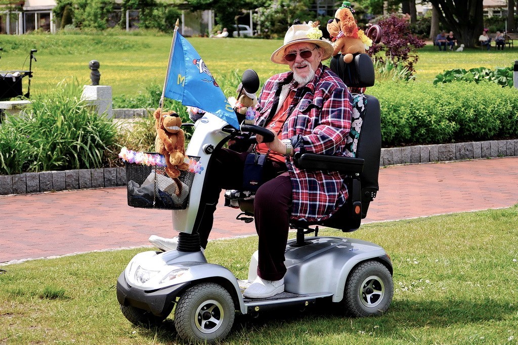 Rolli Fahrer.JPG