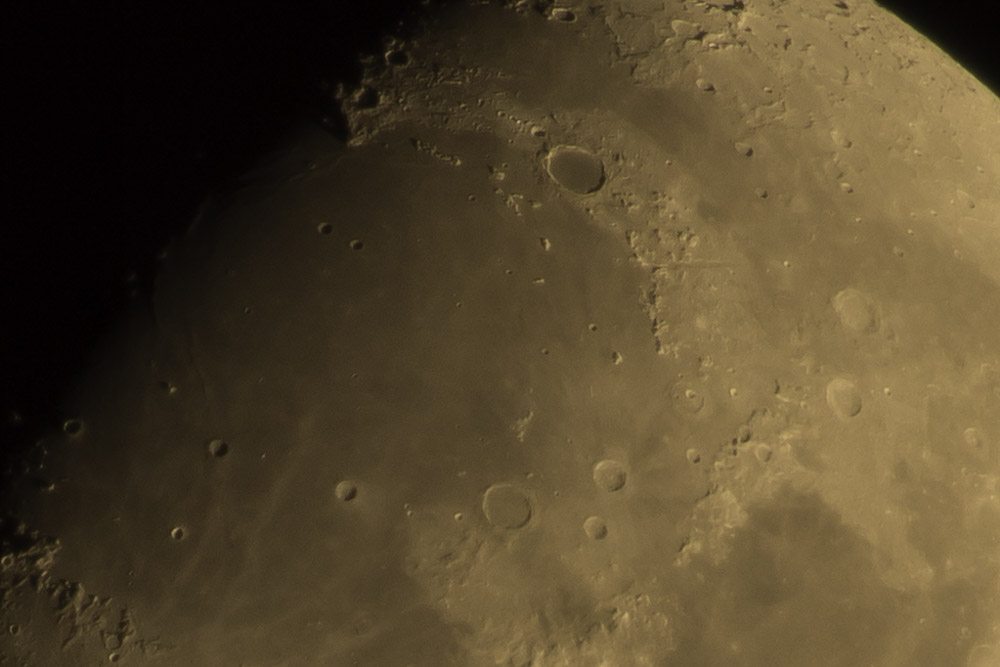 Mond Canon 400mm F5.6 Kenko 2x Ausschnitt 1-1000939.jpg
