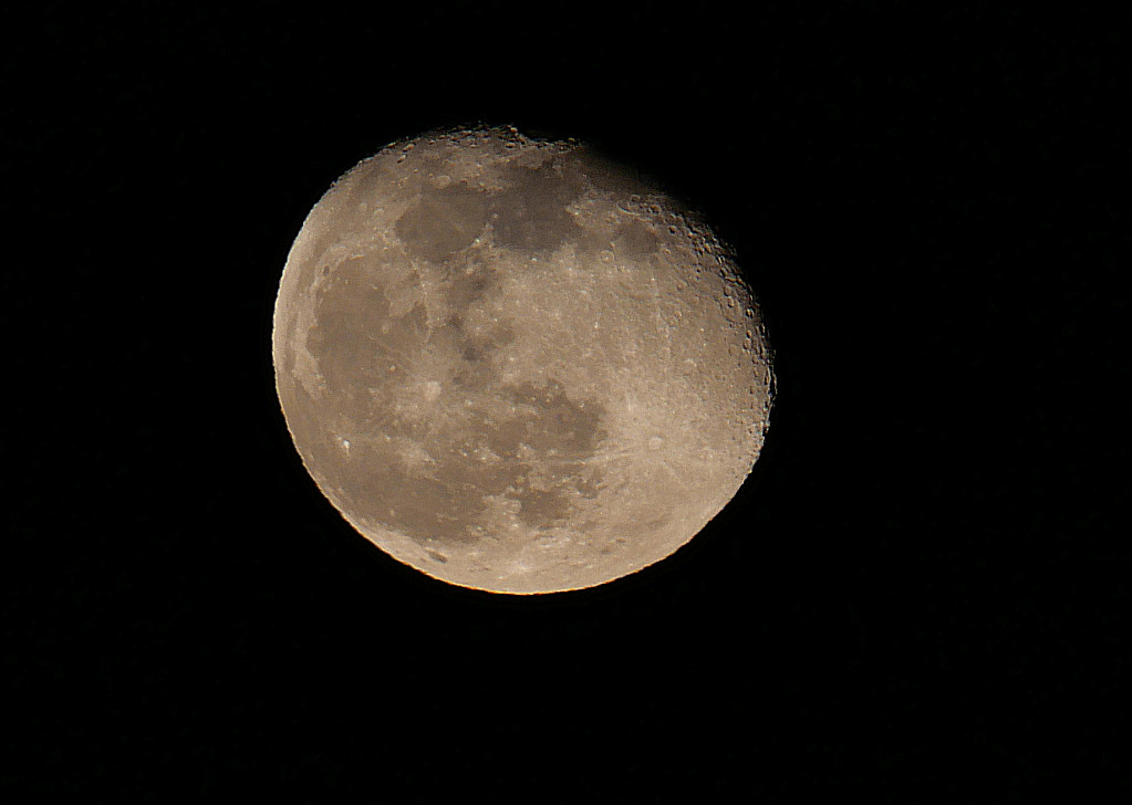 mond.jpg