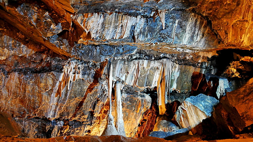Mitchelstown Cave Irland.JPG