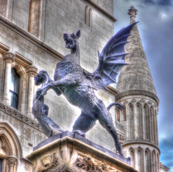 P1010617_18_19_20_21_tonemapped_ext.JPG