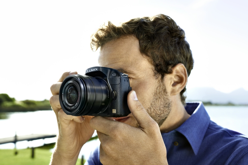 comp_Panasonic_DMC-G6_image1.jpg