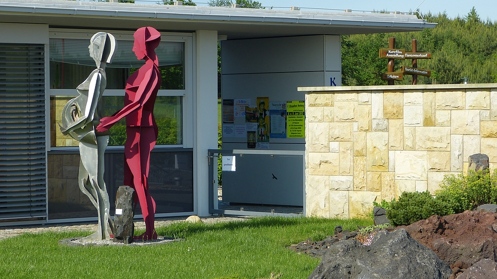 compFindlingspark 02.jpg