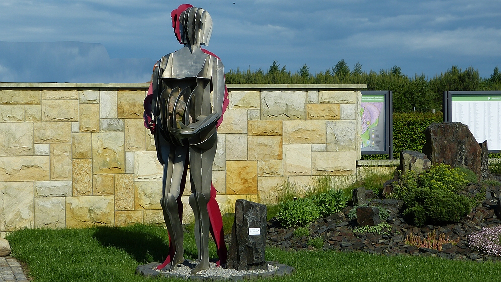 compFindlingspark 03.jpg