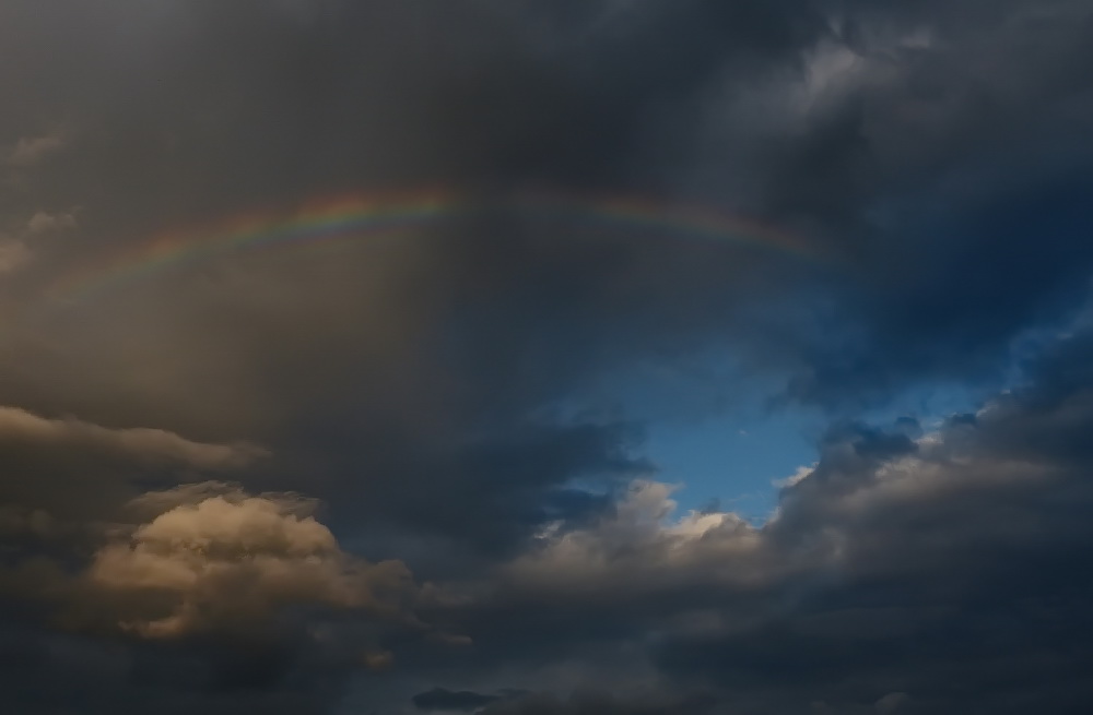 Regenbogen Sturmwolken as k nrl.jpg