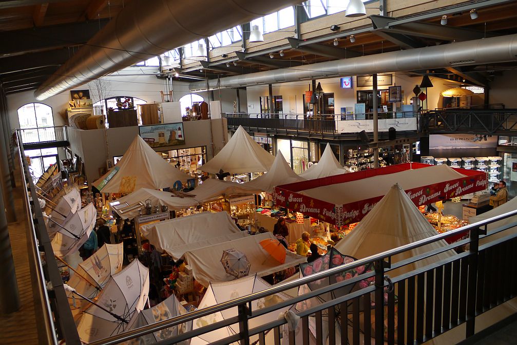 P1010806b.jpg