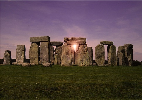 stonehenge.jpg