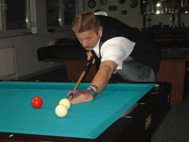 ich beim Billard.JPG