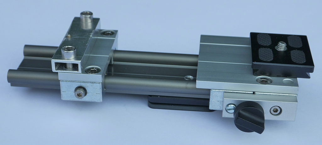 pana-100-300-03.jpg
