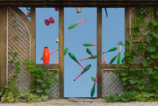 Laube mit TossUp.jpg